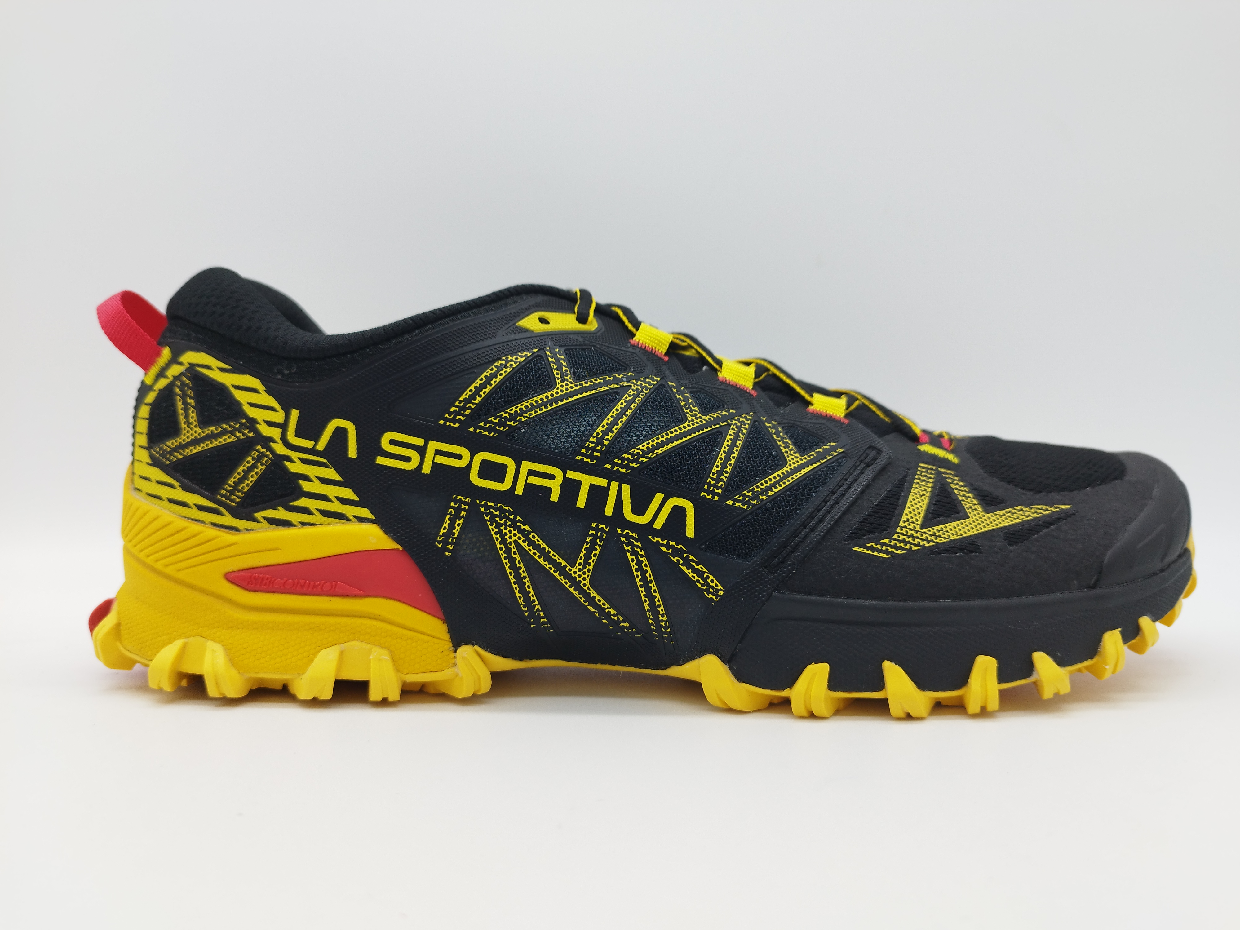 LA SPORTIVA BUSHIDO III - RiosRunning