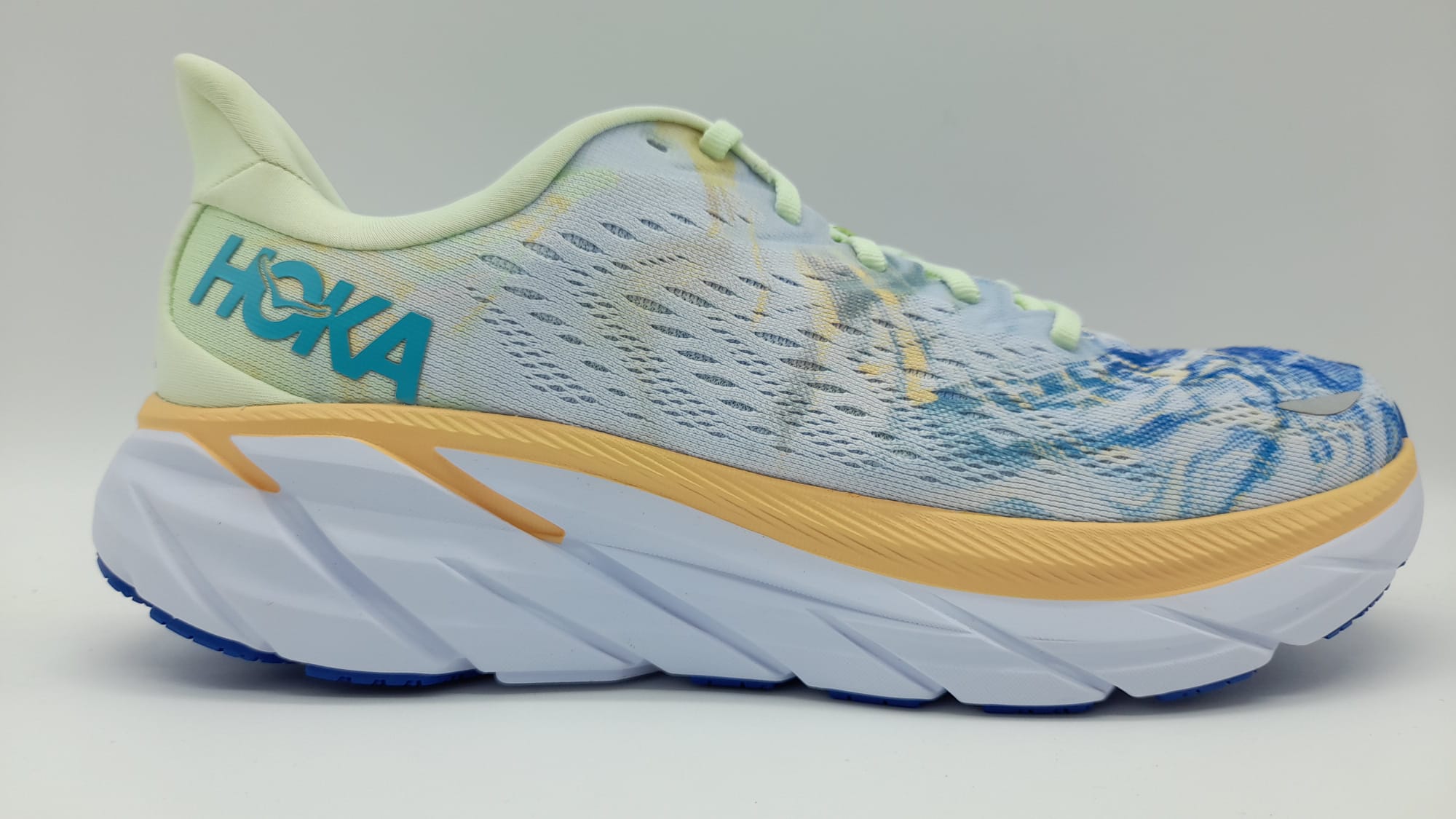 HOKA ONE ONE CLIFTON 8 - RiosRunning