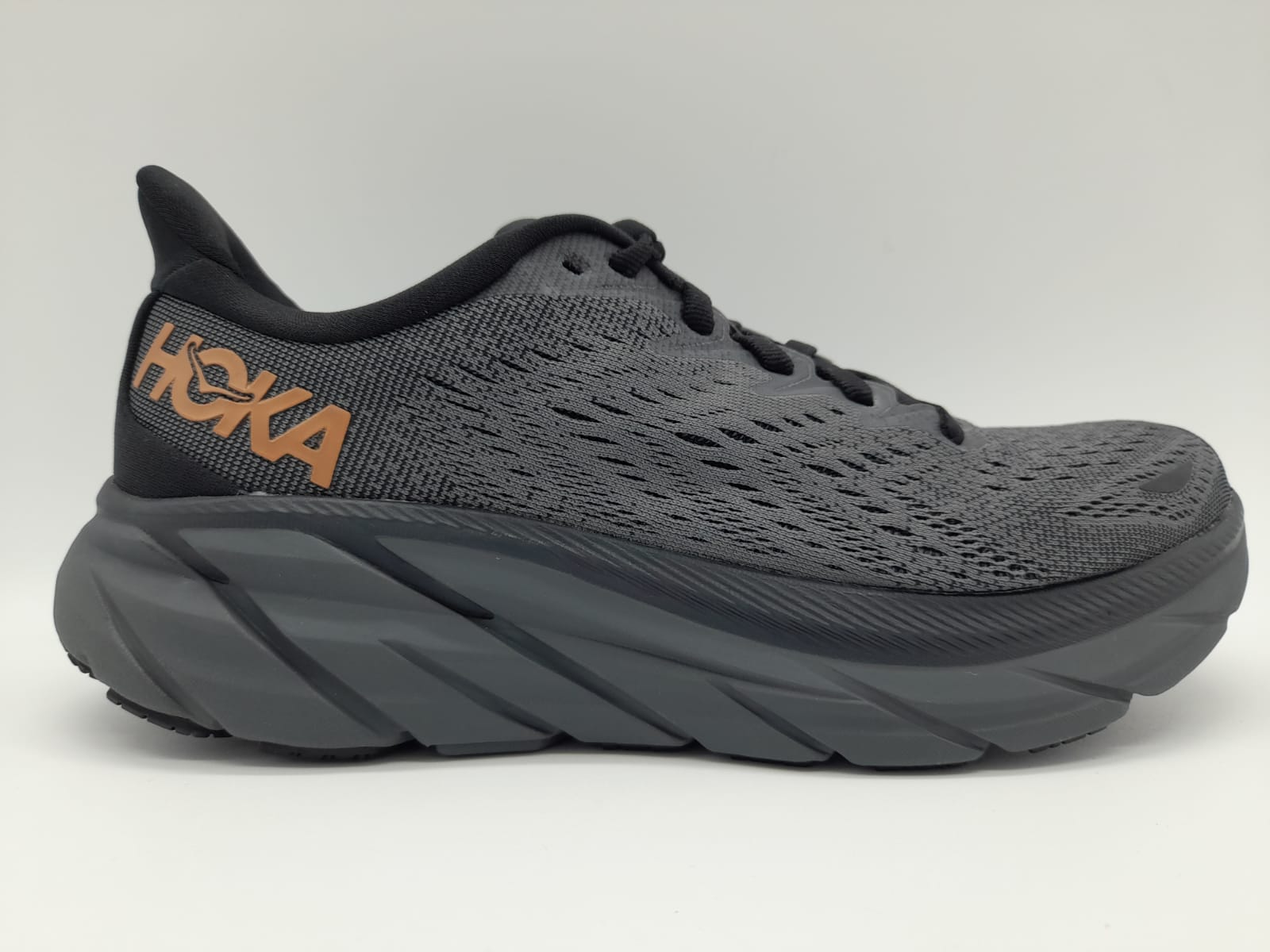 HOKA ONE ONE CLIFTON 8 - RiosRunning