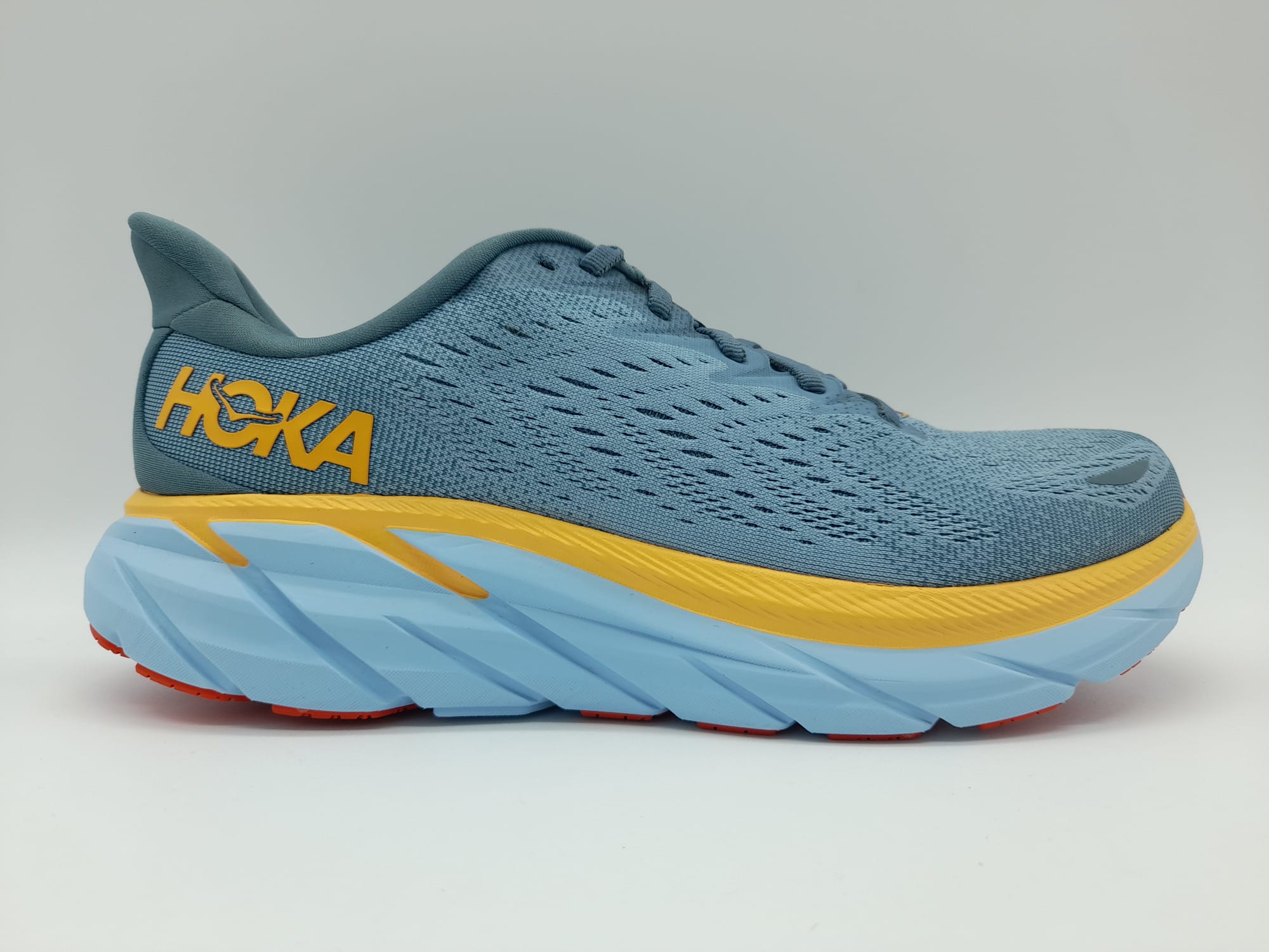 HOKA ONE ONE CLIFTON 8 - RiosRunning