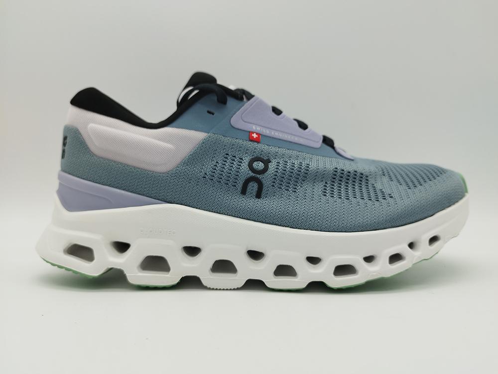 ON CLOUDSTRATUS 3 HOMBRE en RiosRunning