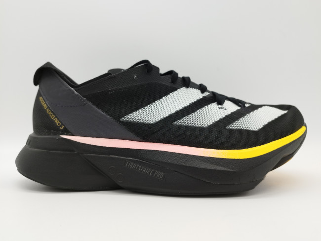 ADIZERO ADIOS PRO 3.