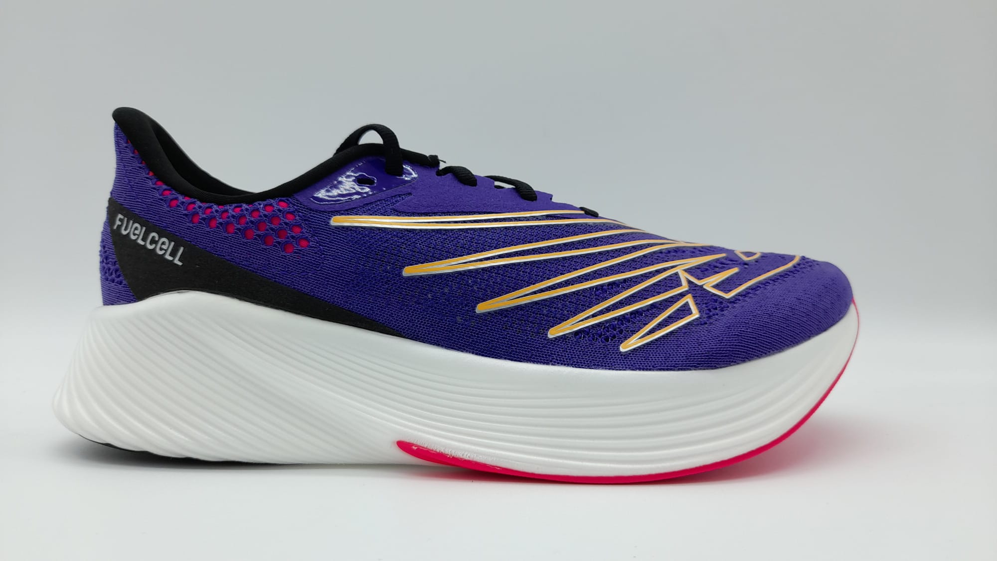 VOLADORAS Y MIXTAS HOMBRE NEW BALANCE FUELCELL RC ELITE V2