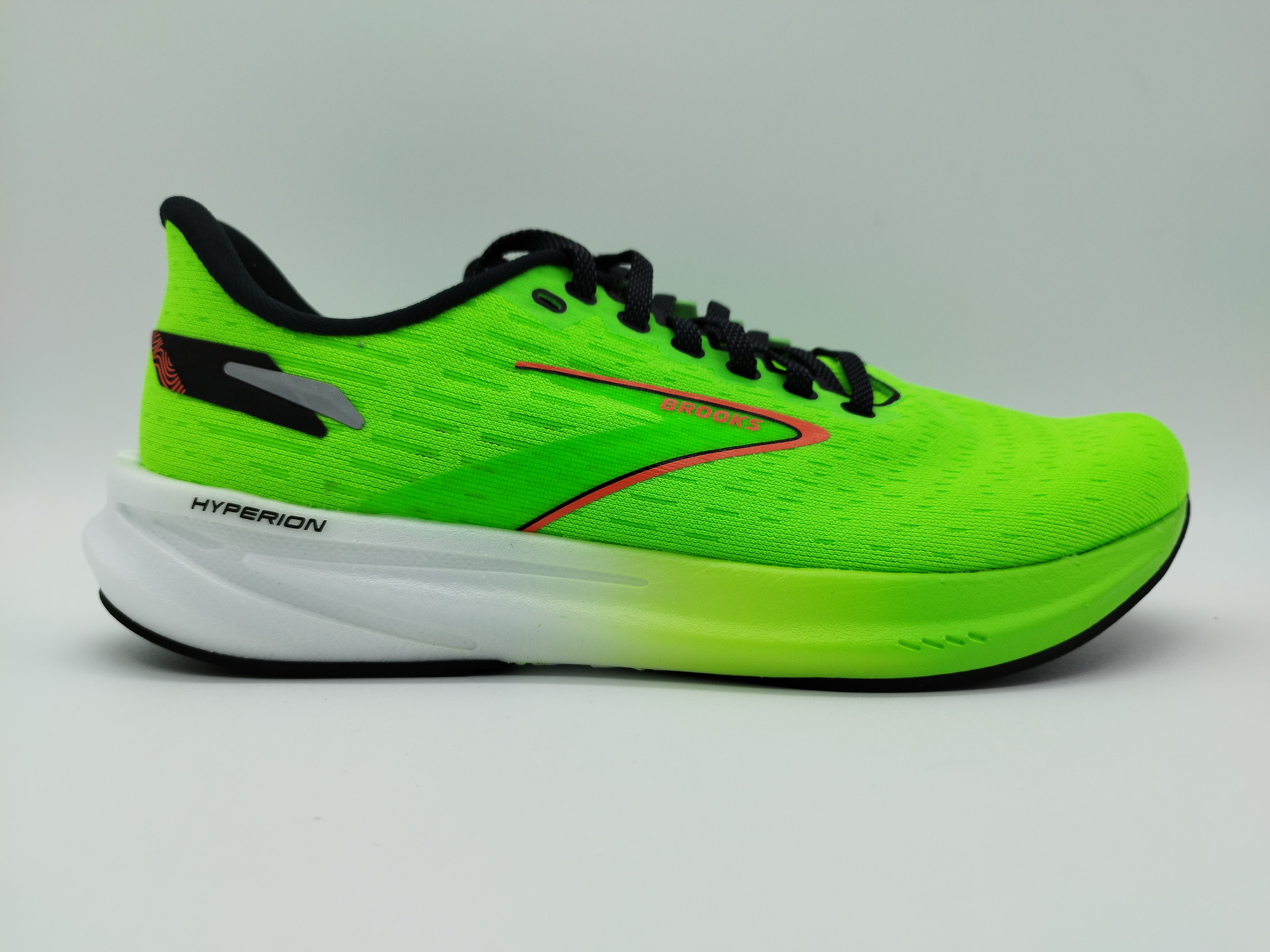 BROOKS HYPERION - RiosRunning