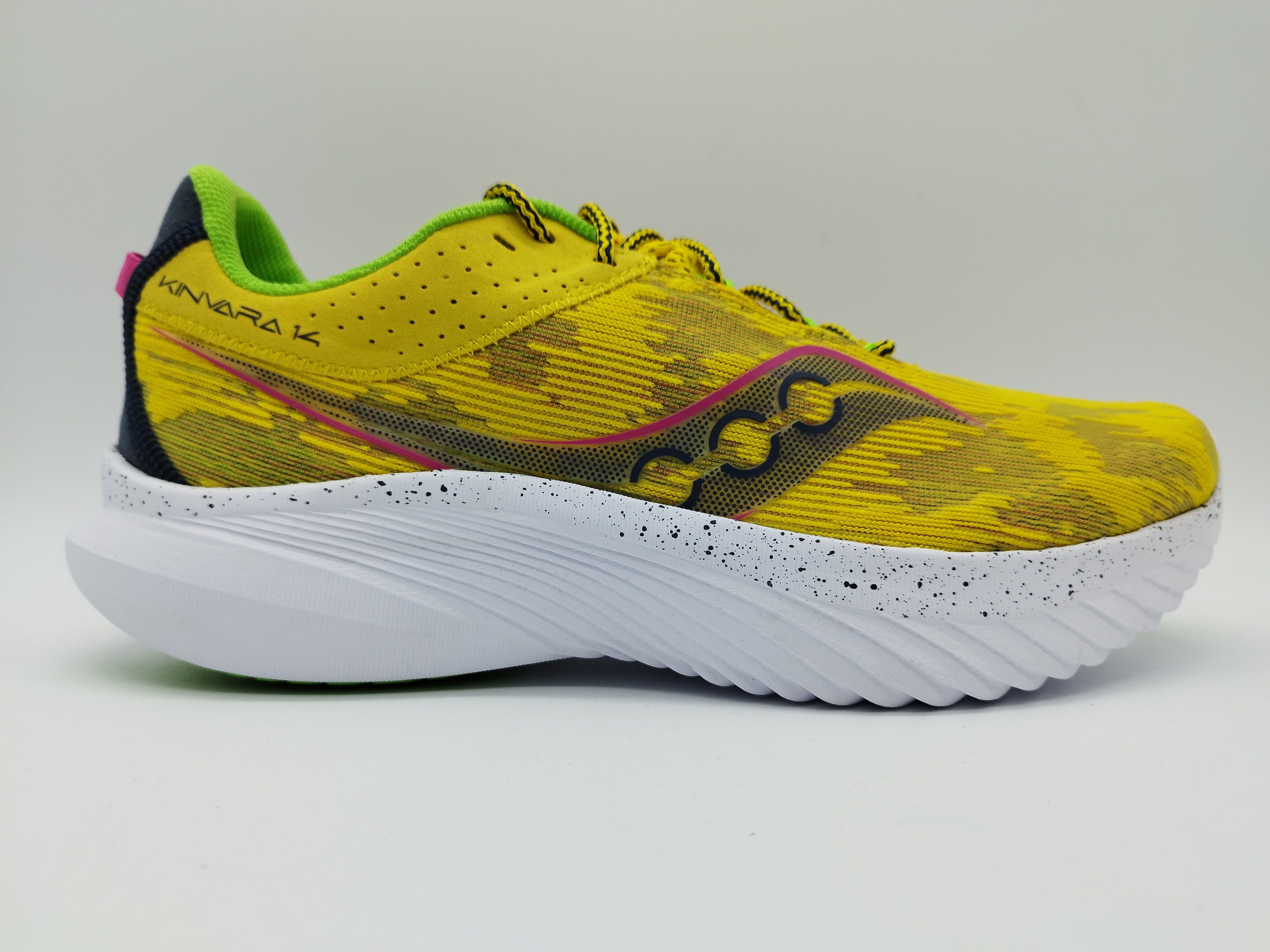 SAUCONY KINVARA 14 - RiosRunning