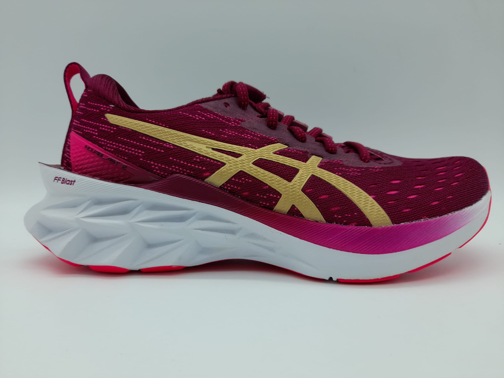 ASICS NOVABLAST 2 running mujer baratas ofertas outlet en RiosRunning