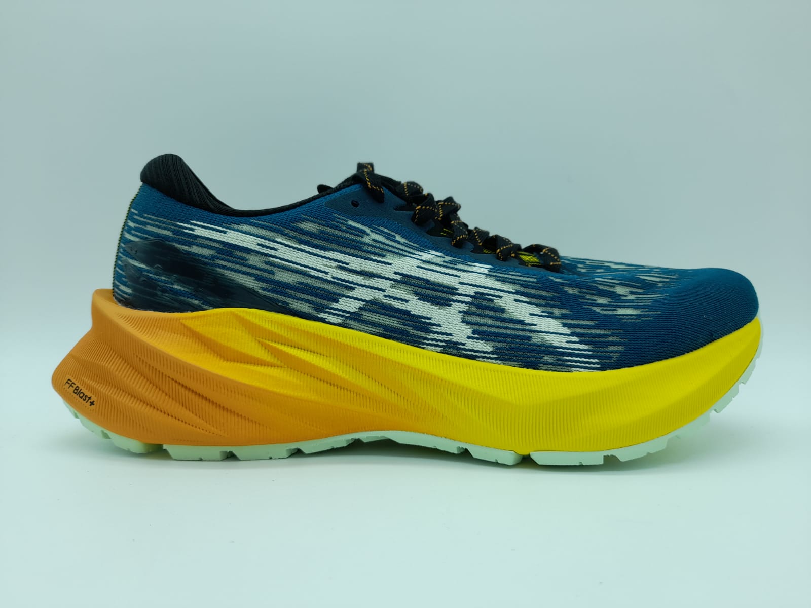 ASICS NOVABLAST 3 - RiosRunning