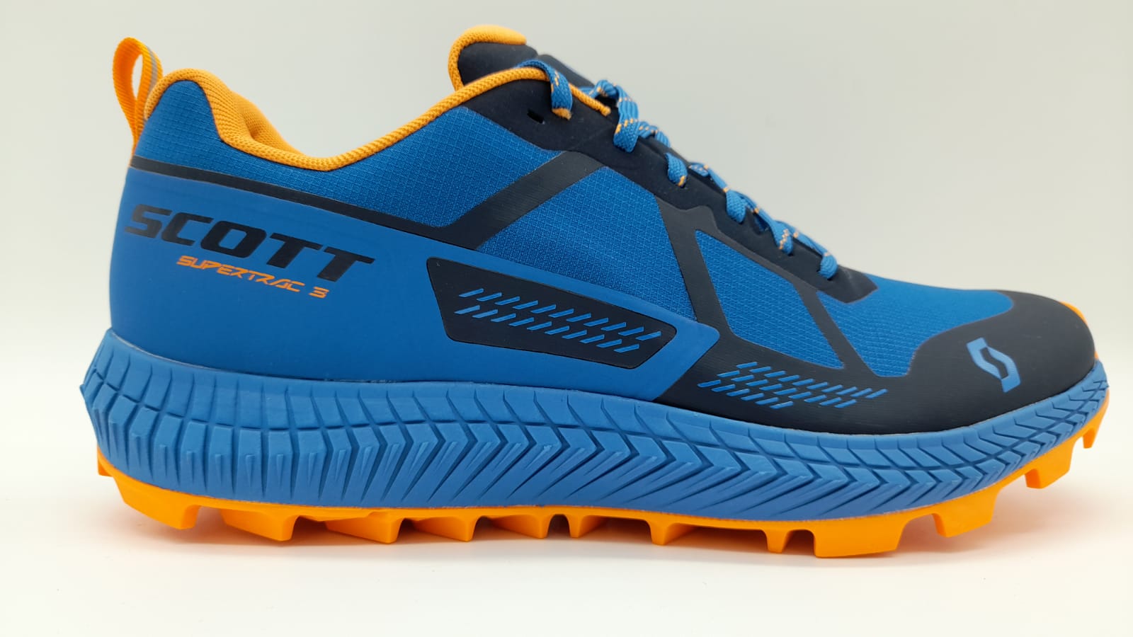 SCOTT SUPERTRAC 3 - RiosRunning