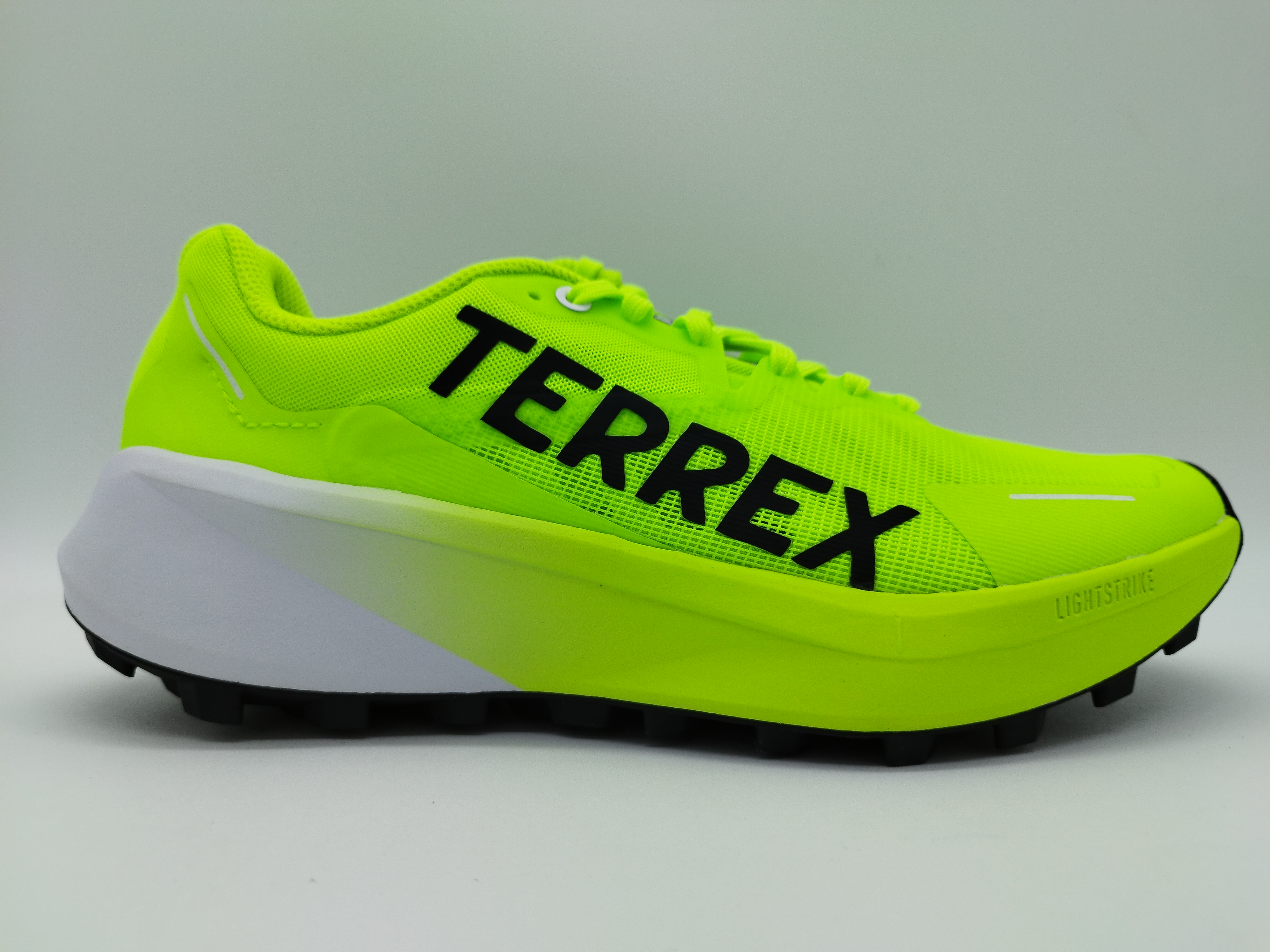 ADIDAS TERREX AGRAVIC 3 - RiosRunning