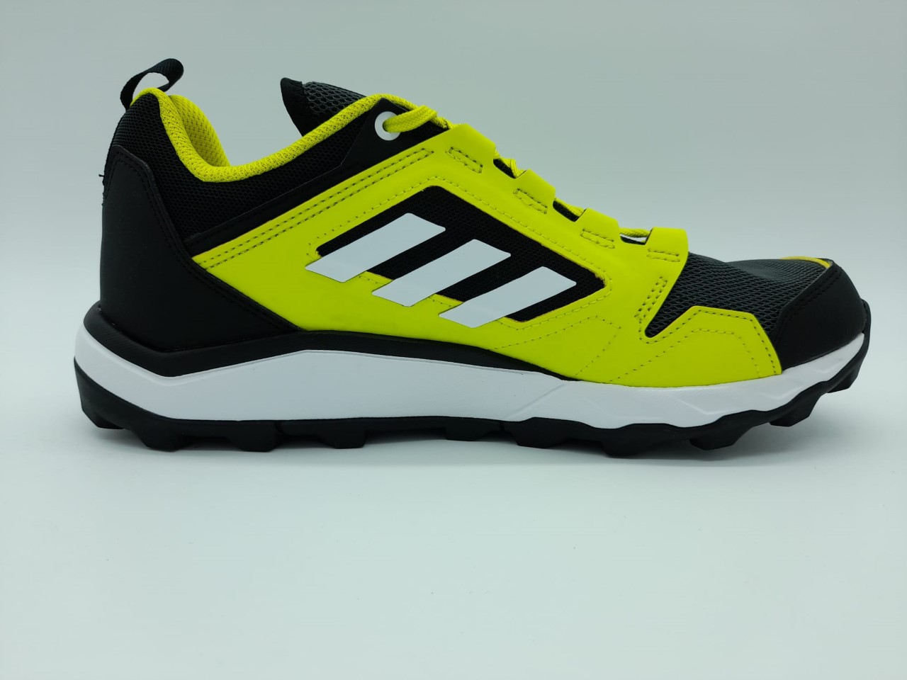 Adidas Terrex Agravic: características y opiniones Zapatillas running | Runnea