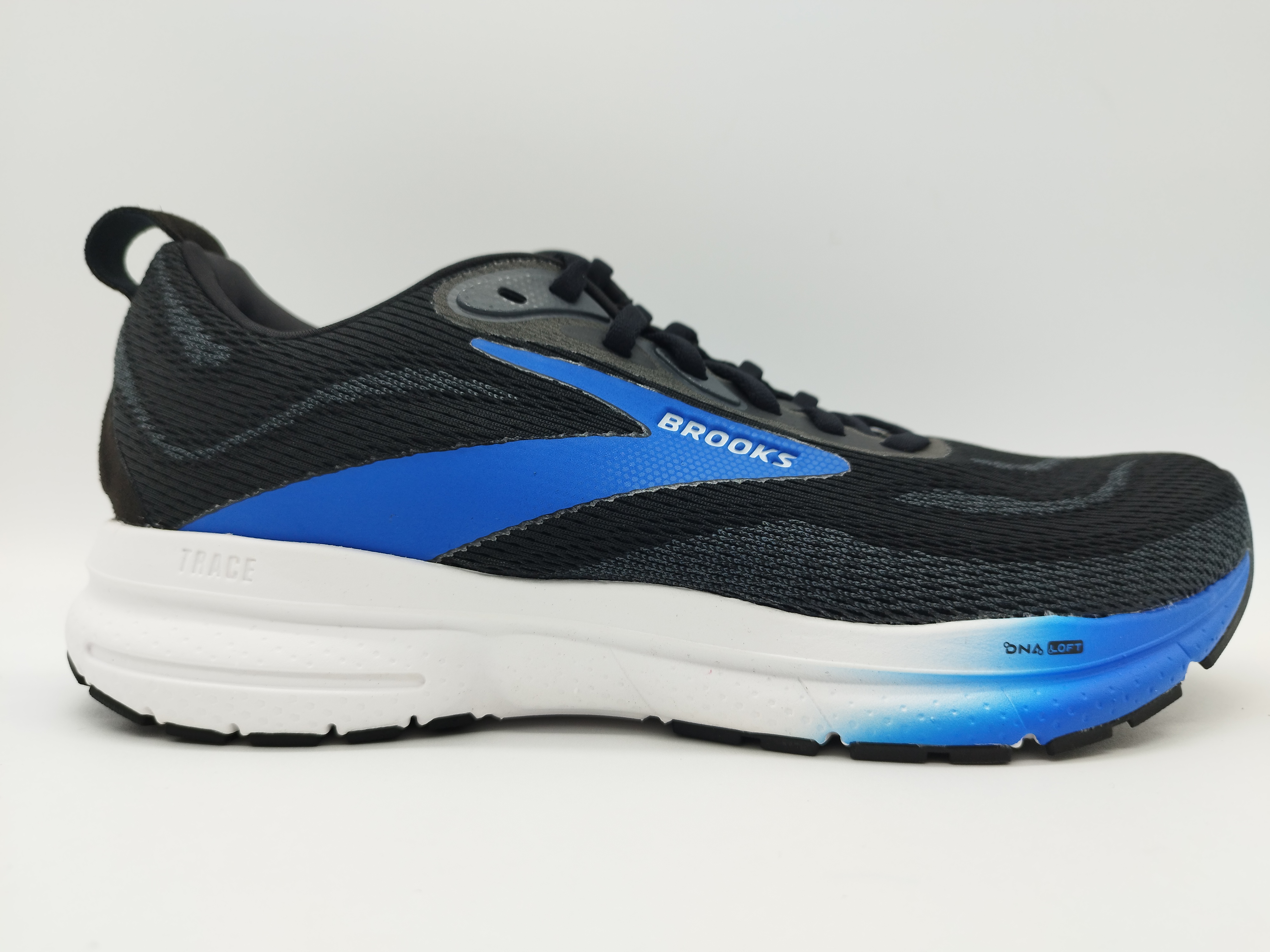 ZAPATILLA NEUTRA HOMBRE BROOKS TRACE 4