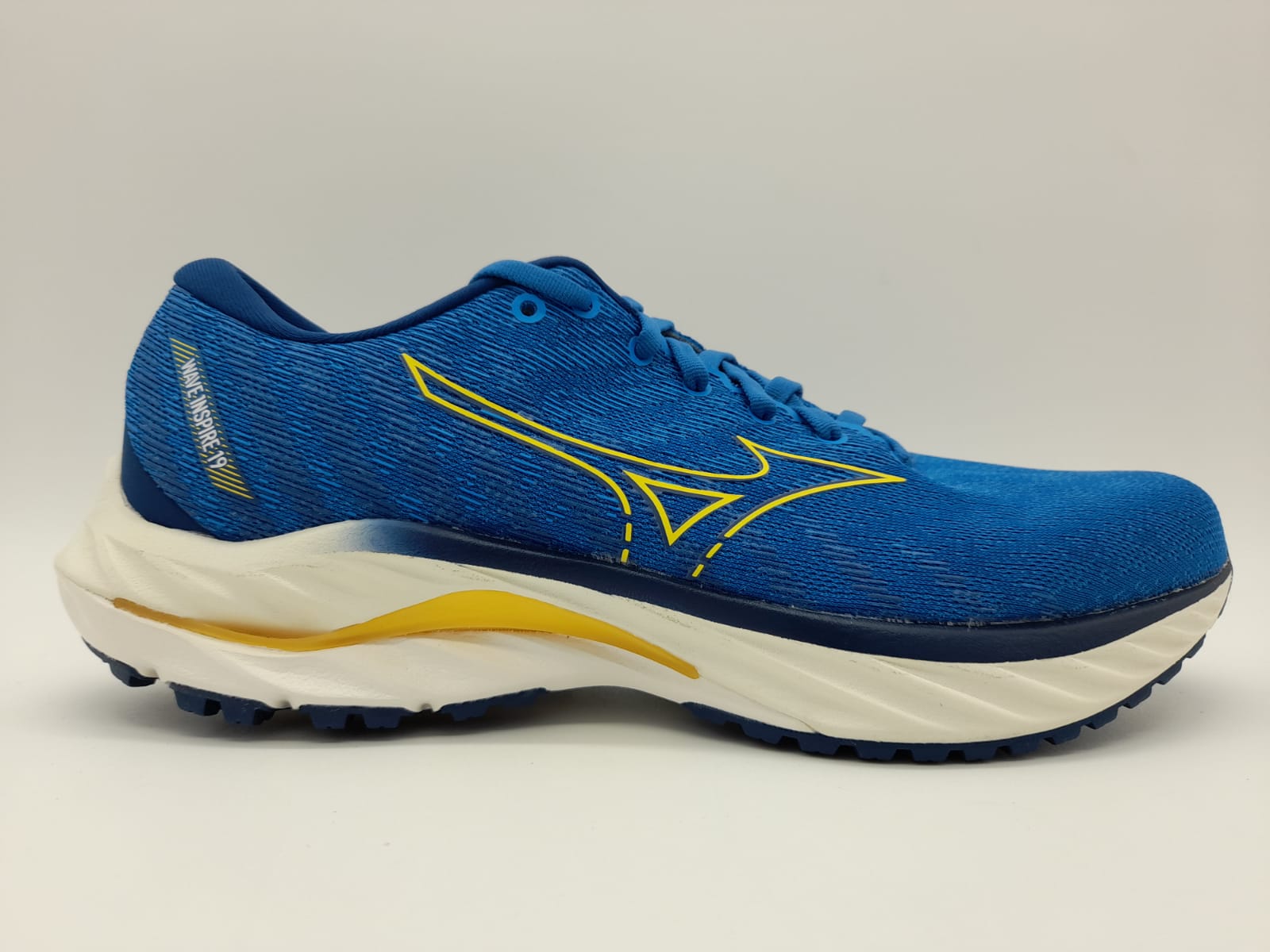 MIZUNO WAVE INSPIRE 19 - RiosRunning