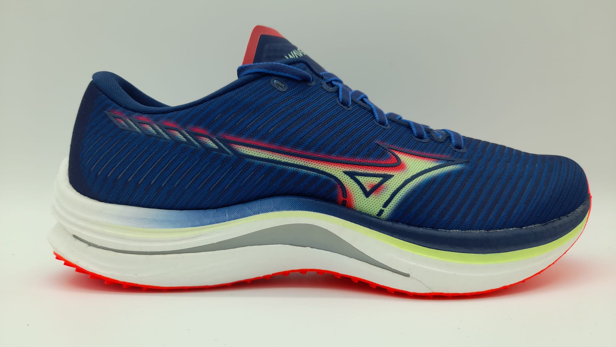 MIZUNO WAVE REBELLION running hombre baratas ofertas outlet en RiosRunning